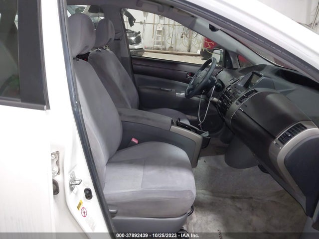 2005 TOYOTA PRIUS VIN: JTDKB20U153000385
