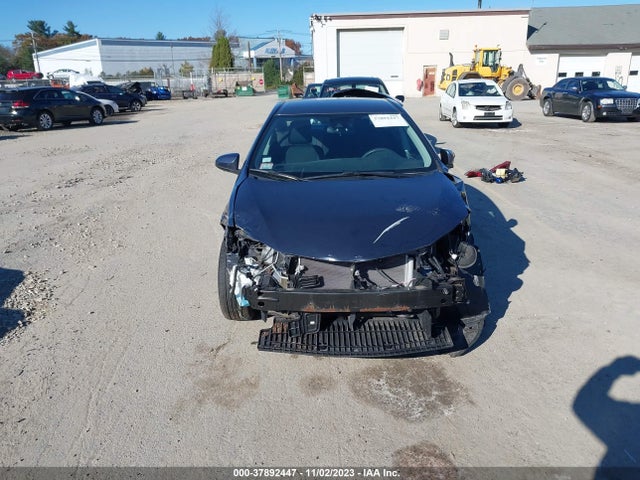 2018 TOYOTA COROLLA LE VIN: 2T1BURHE1JC038782