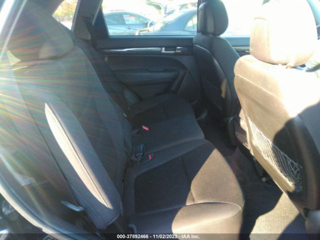 5XYKTDA77FG632046 KIA SORENTO LX