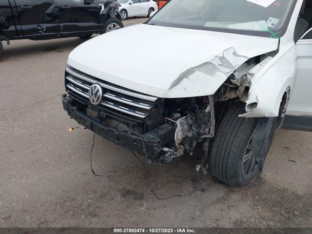 2019 VOLKSWAGEN TIGUAN 2.0T SEL/2.0T SEL R-LINE/2.0T SEL R-LINE BLACK/2.0T SE VIN: 3VV2B7AX3KM133828