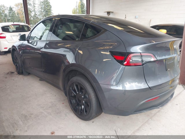 7SAYGDEE8PF754384 Tesla Model Y Long Range