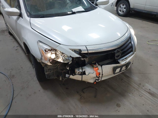 2014 Nissan Altima 2.5 S მანქანა იყიდება აუქციონზე, vin: 1N4AL3APXEC146796, აუქციონის ნომერი: 37892628