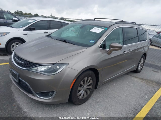 2C4RC1BG6HR711850 Chrysler Pacifica Touring-l
