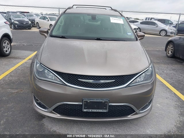 2C4RC1BG6HR711850 Chrysler Pacifica Touring-l