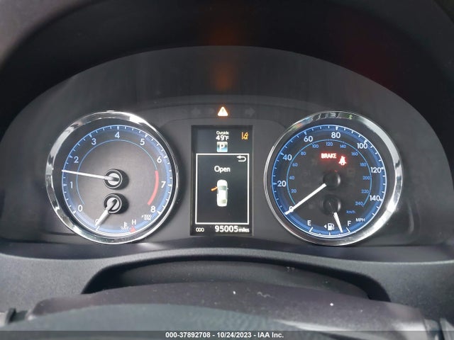 2018 TOYOTA COROLLA L/LE/XLE/SE/XSE VIN: 2T1BURHE2JC102862