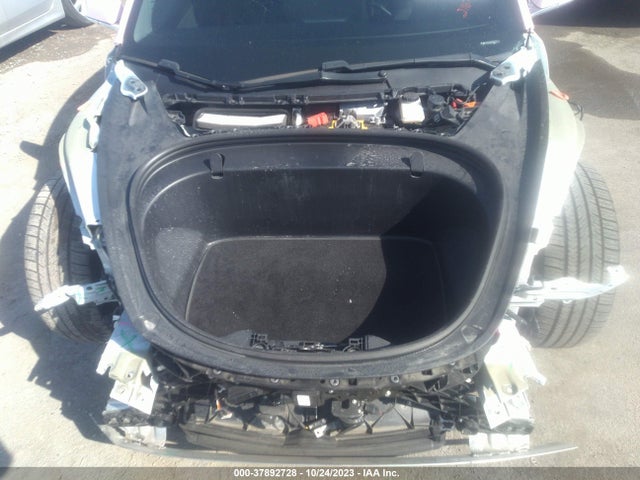 5YJ3E1EB8JF092167 Tesla Model 3 Performance/long Range