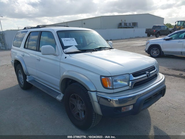 2002 TOYOTA 4RUNNER SR5 VIN: JT3GN86R820229246