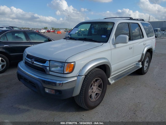2002 TOYOTA 4RUNNER SR5 VIN: JT3GN86R820229246