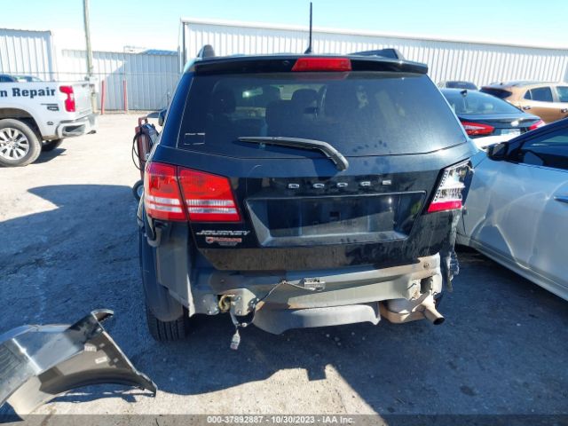 3C4PDCABXJT490925 Dodge JOURNEY SE
