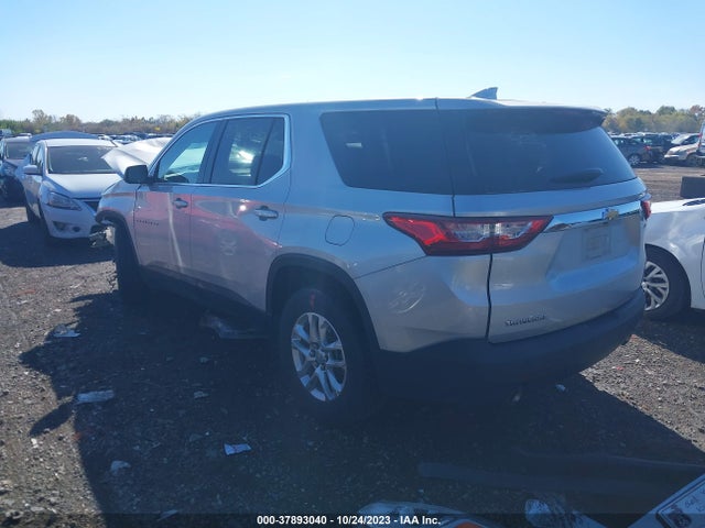 Chevrolet Traverse Ls 2018 1GNERFKWXJJ213783 Image 3