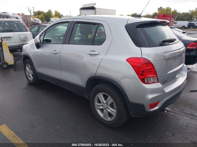 Chevrolet TRAX LS 2018 3GNCJNSB4JL284640 Image 3