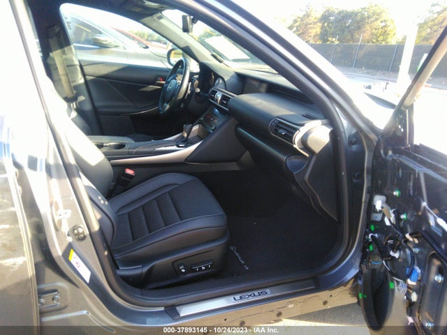 JTHBA1D28H5042775 Lexus Is Is Turbo
