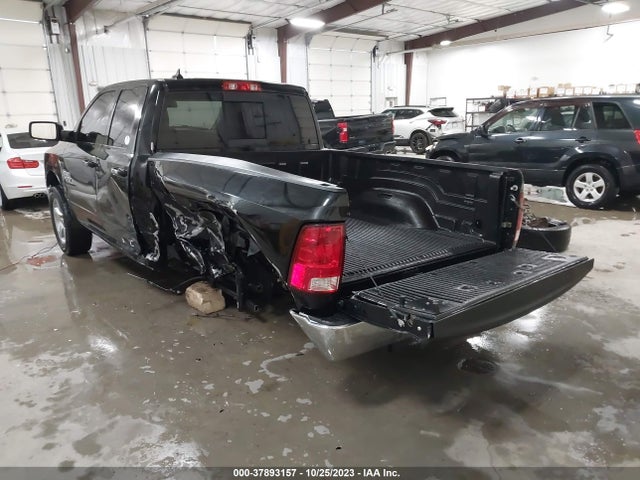 1C6RR7GG3ES119351 RAM 1500 Big Horn