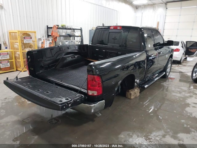 1C6RR7GG3ES119351 RAM 1500 Big Horn