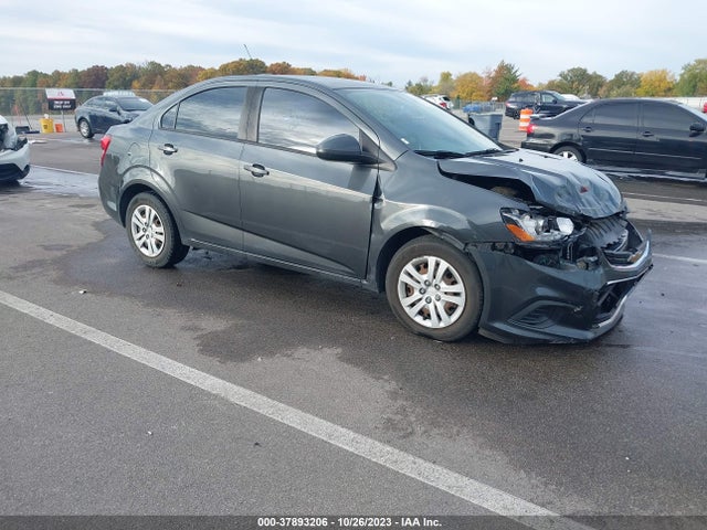 Chevrolet Sonic Ls Auto 2017 1G1JB5SH8H4150062 Image 1