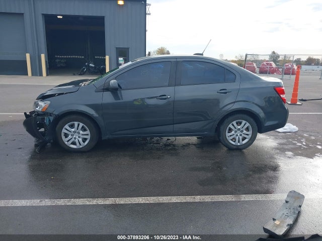 Chevrolet Sonic Ls Auto 2017 1G1JB5SH8H4150062 Image 15