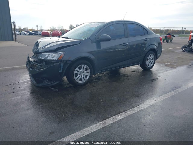 Chevrolet Sonic Ls Auto 2017 1G1JB5SH8H4150062 Image 2