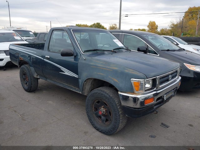 1994 TOYOTA PICKUP 1/2 TON SHORT WHLBSE DX VIN: 4TARN01P9RZ273348