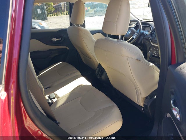 Jeep Cherokee Latitude 2015 1C4PJMCS0FW605612 Image 8