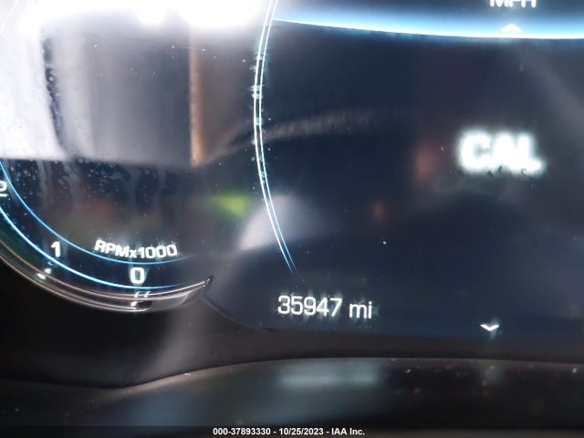 1GYS3CKJ1GR263170 Cadillac Escalade Premium Collection