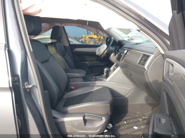 1V2LR2CA9KC577838 Volkswagen Atlas 3.6l V6 Se