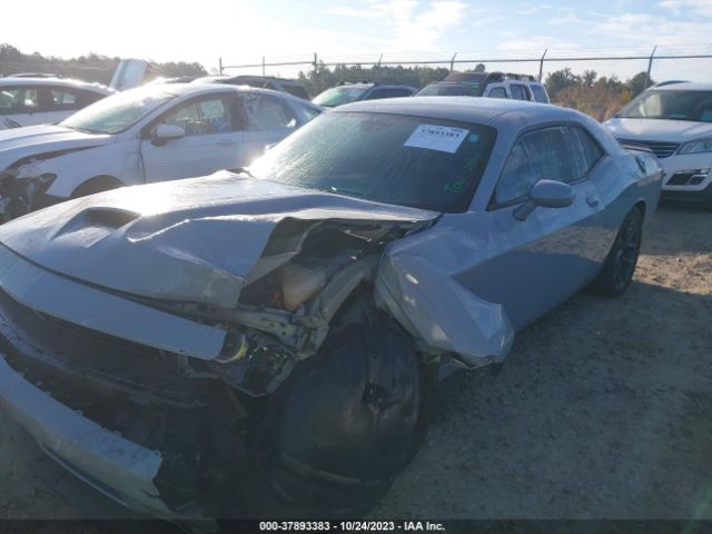 2C3CDZJG3NH113000 Dodge Challenger Gt