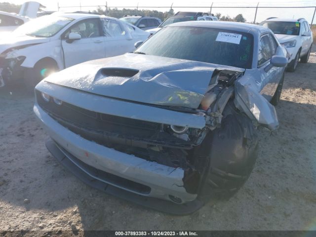 2C3CDZJG3NH113000 Dodge Challenger Gt