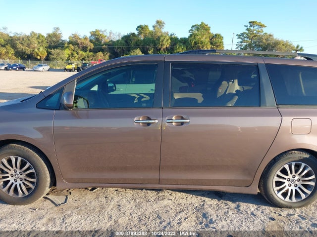 Toyota Sienna Xle Auto Access 2019 5TDYZ3DC3KS972996 Image 14