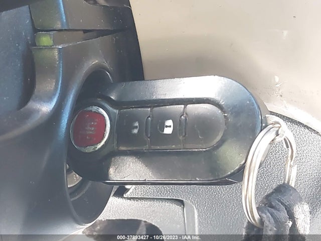 2012 FIAT 500 3C3CFFAR6CT382171 Photo 10