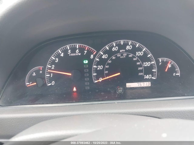2005 TOYOTA CAMRY XLE V6 VIN: JTDBF30K950165658