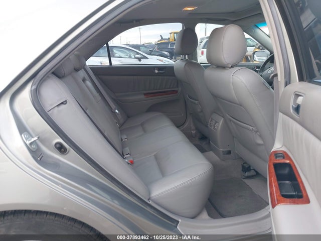 2005 TOYOTA CAMRY XLE V6 VIN: JTDBF30K950165658