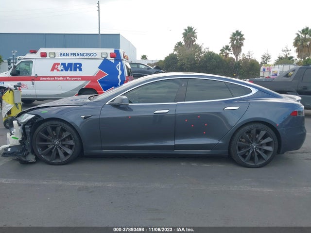 Tesla Model S 60/70/75/85 2016 5YJSA1E19GF173461 Image 14