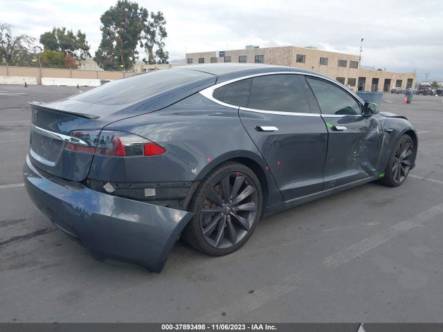 Tesla Model S 60/70/75/85 2016 5YJSA1E19GF173461 Image 4