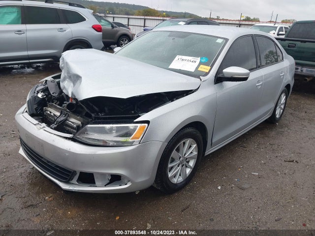 3VWD17AJ6EM364004 Volkswagen Jetta Sedan Se