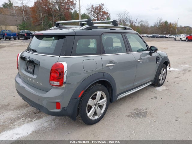 2018 MINI COUNTRYMAN WMZYV5C37J3E03628 Photo 3
