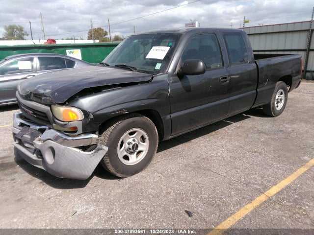 2003 GMC SIERRA 1500 WORK TRUCK VIN: 2GTEC19X831329864