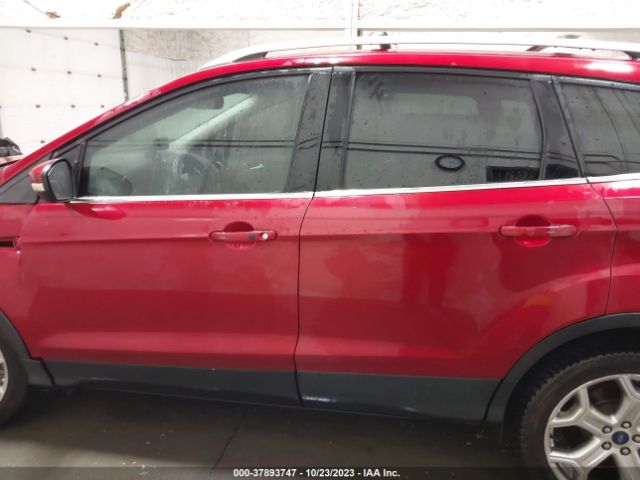 1FMCU0J9XHUB44539 Ford Escape Titanium