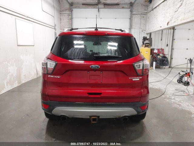 1FMCU0J9XHUB44539 Ford Escape Titanium
