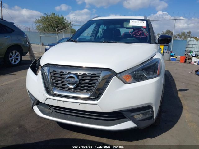 3N1CP5CU1JL513219 Nissan KICKS SR