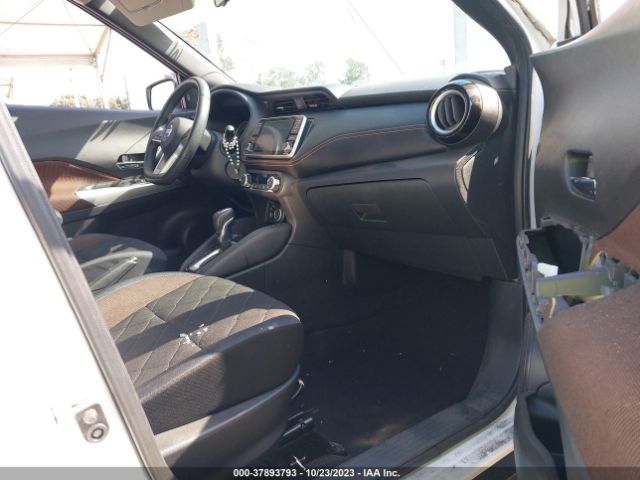3N1CP5CU1JL513219 Nissan KICKS SR
