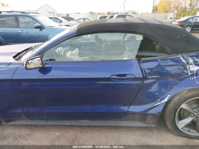 1FATP8EM9F5404354 Ford Mustang V6