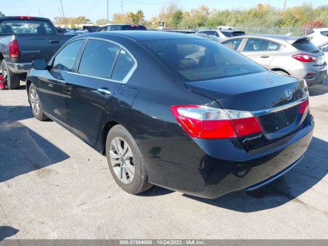 2015 HONDA ACCORD SEDAN 1HGCR2F32FA219272 Photo 2