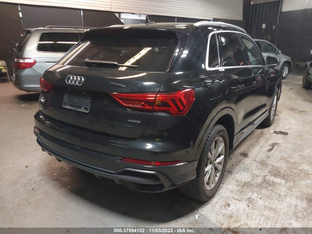 WA1EECF34M1068466 Audi Q3 S Line Premium Plus