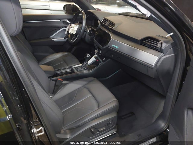 WA1EECF34M1068466 Audi Q3 S Line Premium Plus