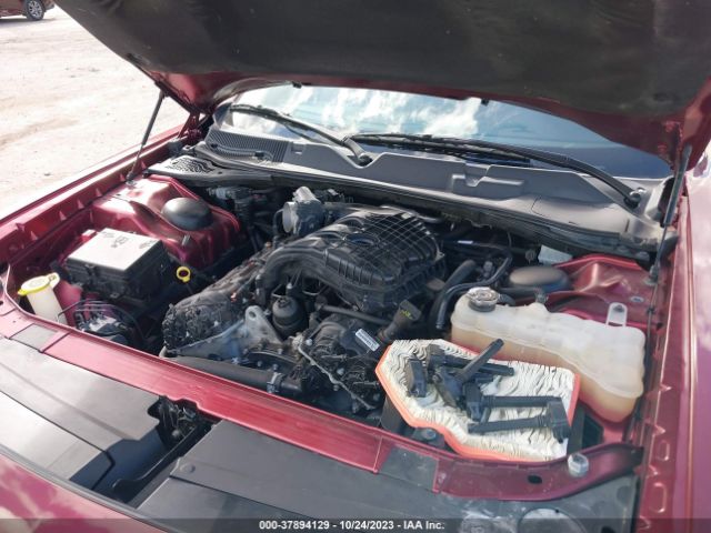 2C3CDZAG8JH328057 Dodge Challenger Sxt Plus