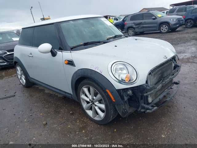 2013 MINI COOPER HARDTOP WMWSU3C58DT548965