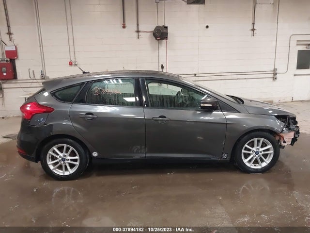2015 FORD FOCUS SE VIN: 1FADP3K20FL361836