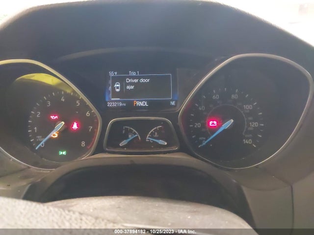 2015 FORD FOCUS SE VIN: 1FADP3K20FL361836