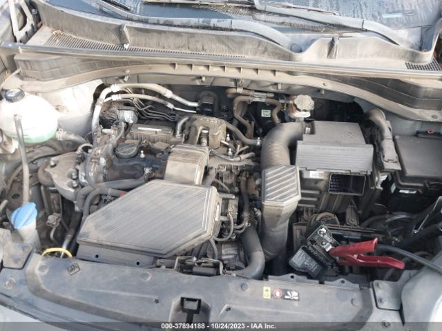 KNDPM3AC3J7340152 KIA Sportage Lx