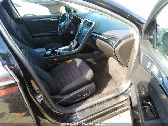2015 FORD FUSION SE VIN: 3FA6P0HD7FR115173
